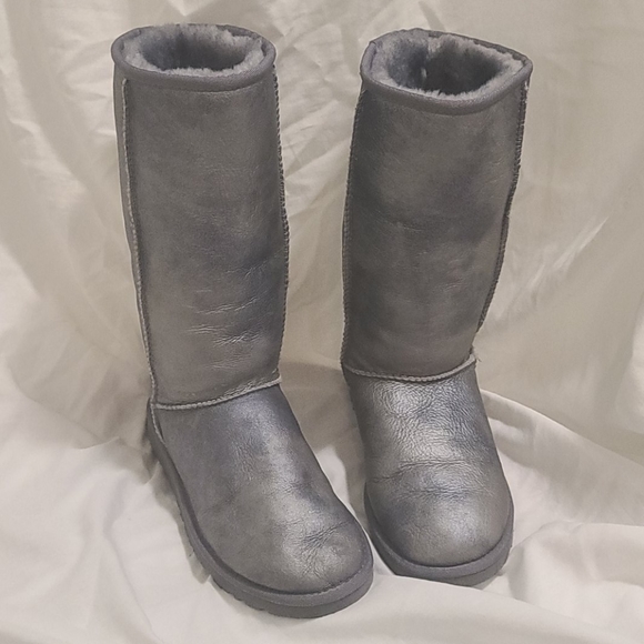 UGG Shoes - Ugg tall boots